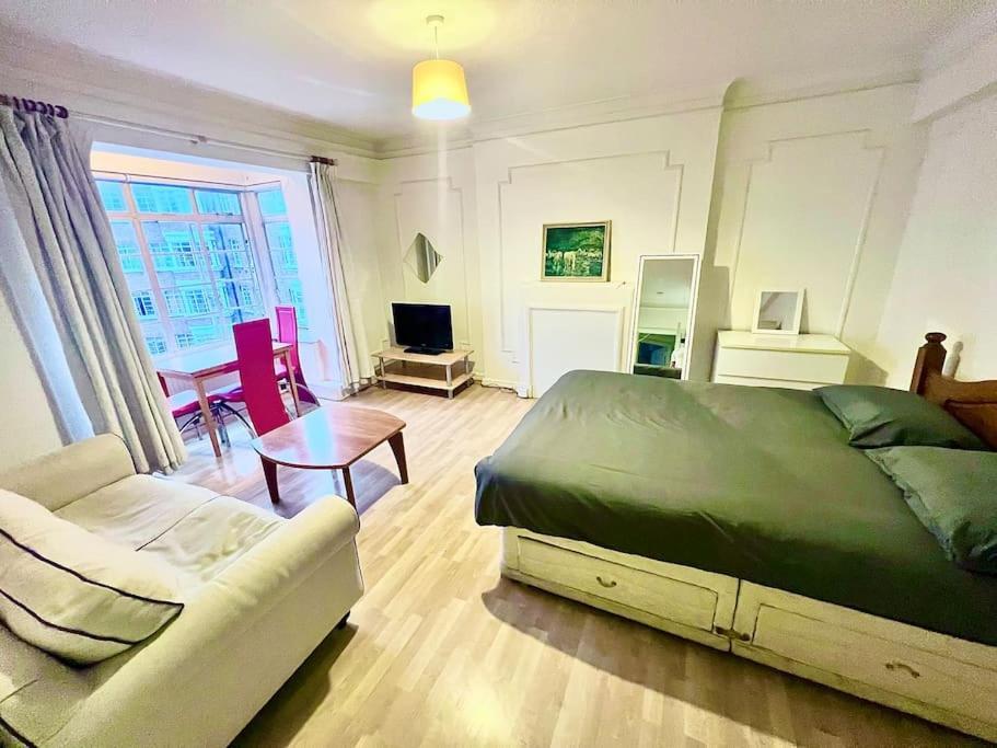 King-Sized Studio, 6Th Floor + Lift, Regent'S Park London Kültér fotó